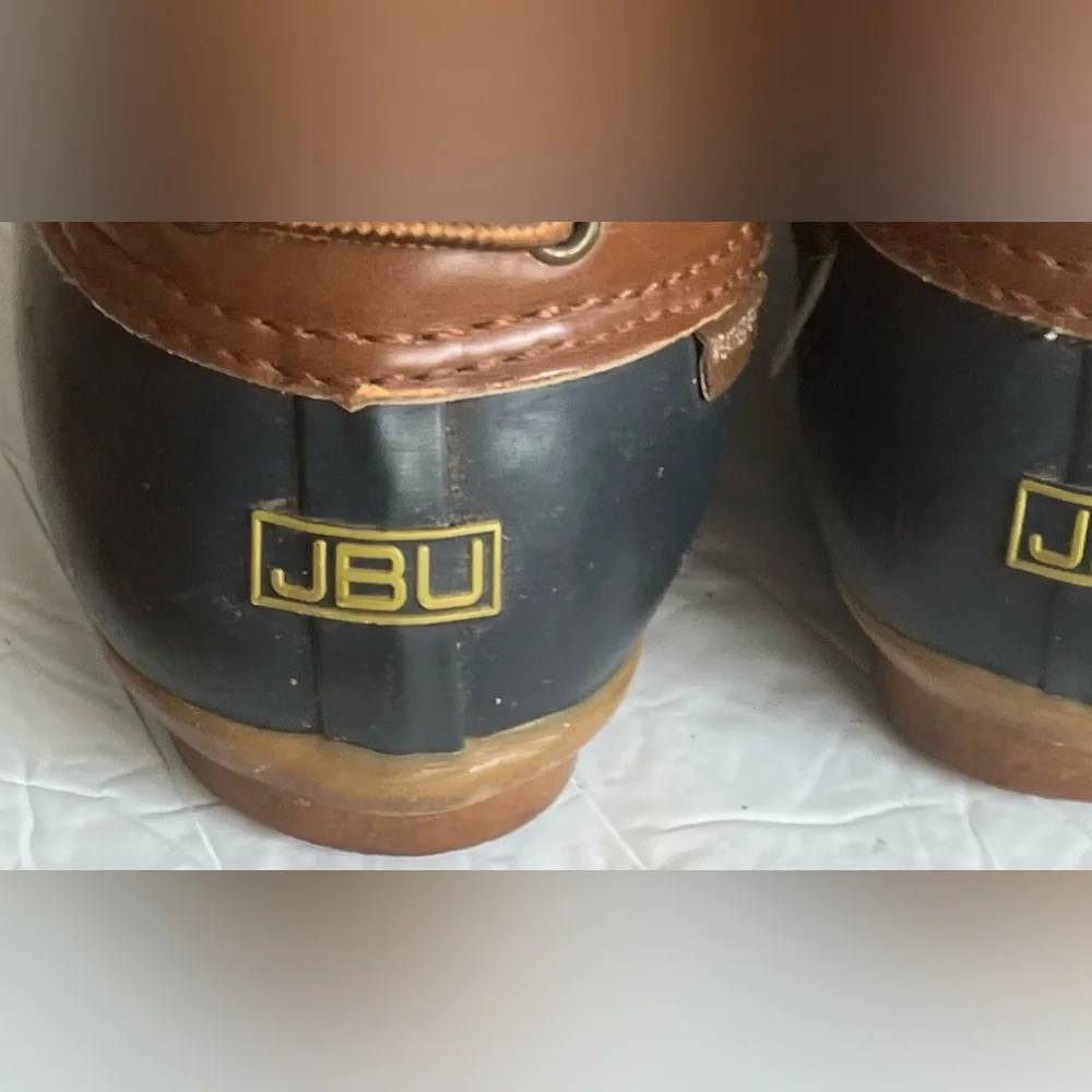 JBU Men's Two-Tone Boat Shoes